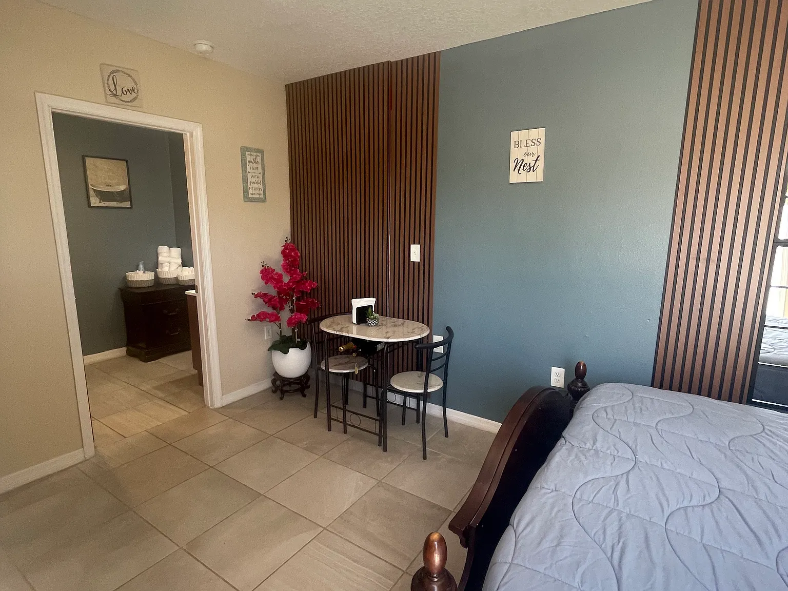 Studio, 152 sqft, $1,050 — Photo 1