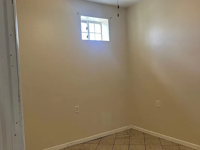 361 Hall Ave #A — Photo 9
