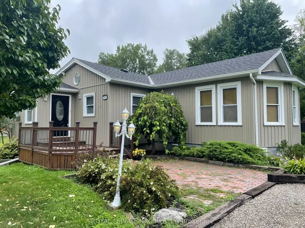 3241 Grove Ave, Fort Erie, ON L0S 1N0