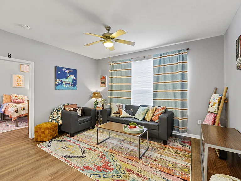 2707 Rio Grande St — Photo 10