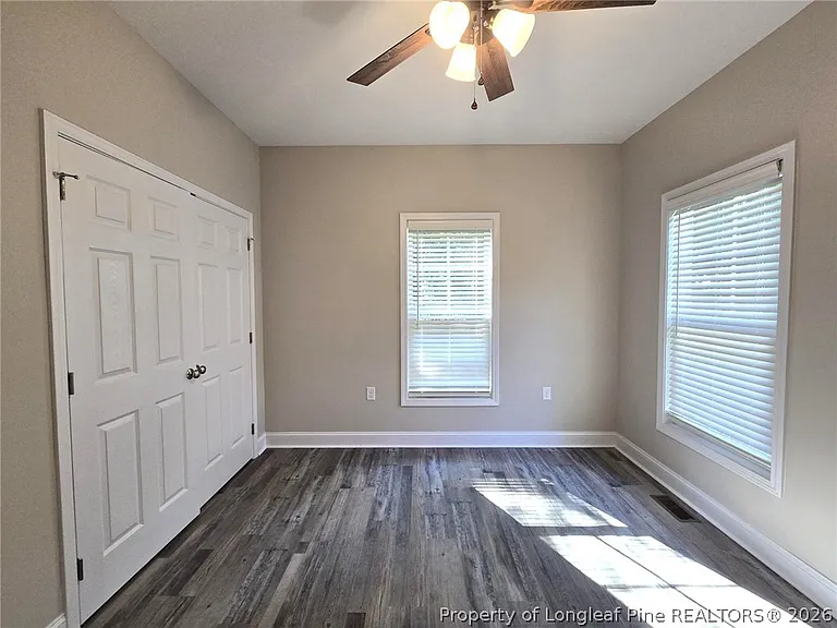 2123 Burnett Ave — Photo 27