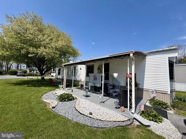 165 Northcrest Acres, Lebanon, PA 17046
