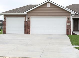 5031 Alvo Rd, Lincoln, NE 68514