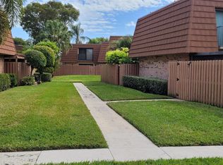 2577 Garden Ct, Cooper City, FL 33026