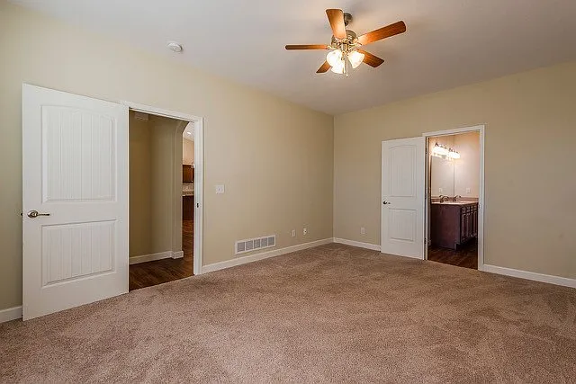 2701 Tobacco Rd #B — Photo 8
