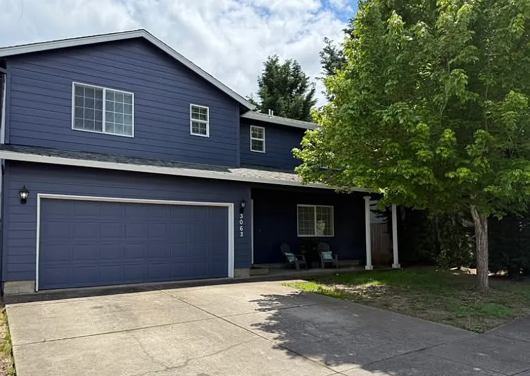 3062 Tierra Dr NE — Photo 1
