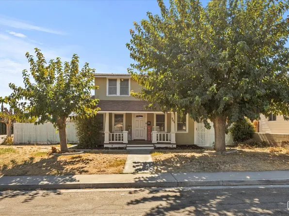 301 Chevron Pl, Taft, CA 93268