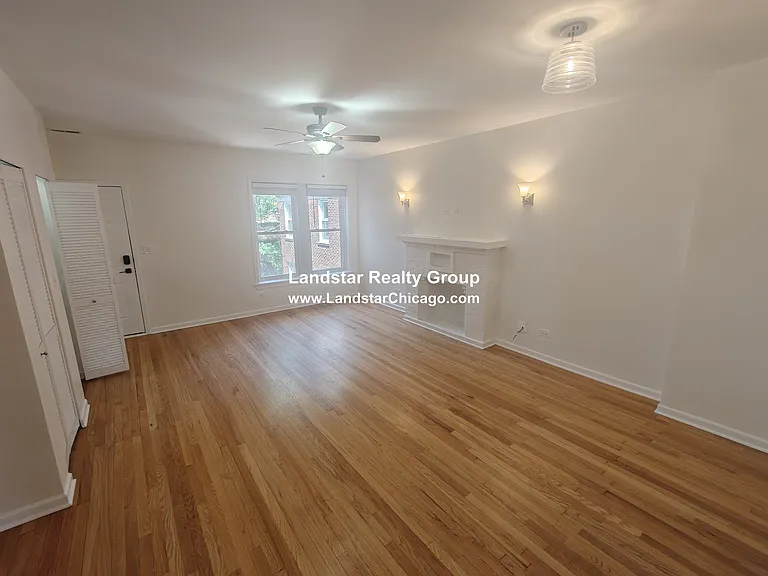 3743 W Argyle St #3 — Photo 5