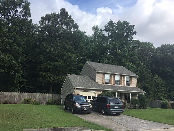 2nd image of 834 Haskins Dr