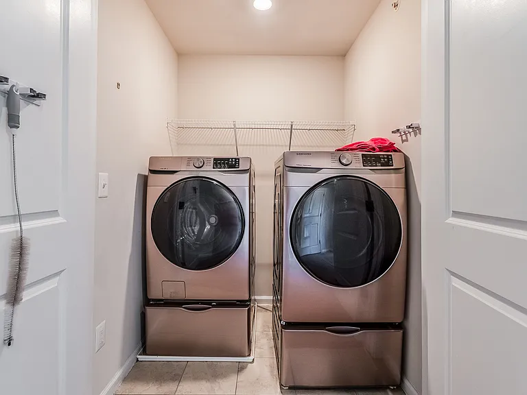 5650 Lanteen St — Photo 16