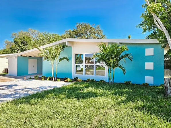 2212 BAYSHORE GARDENS PARKWAY, BRADENTON, FL 34207