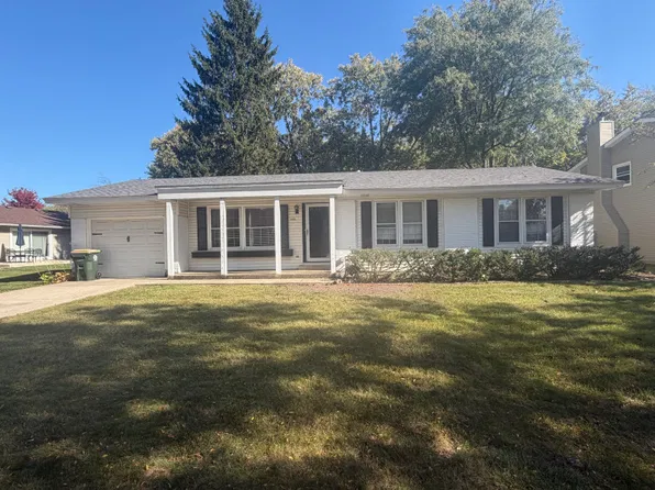 1315 Carlisle Ave, Elk Grove Village, IL 60007