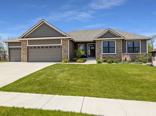 2440 Winston Cir, Van Meter, IA 50261
