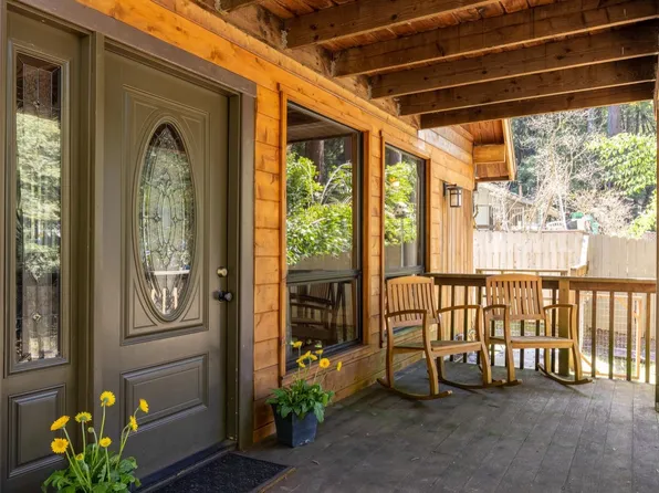 24220 Camellia Drive, Willits, CA 95490