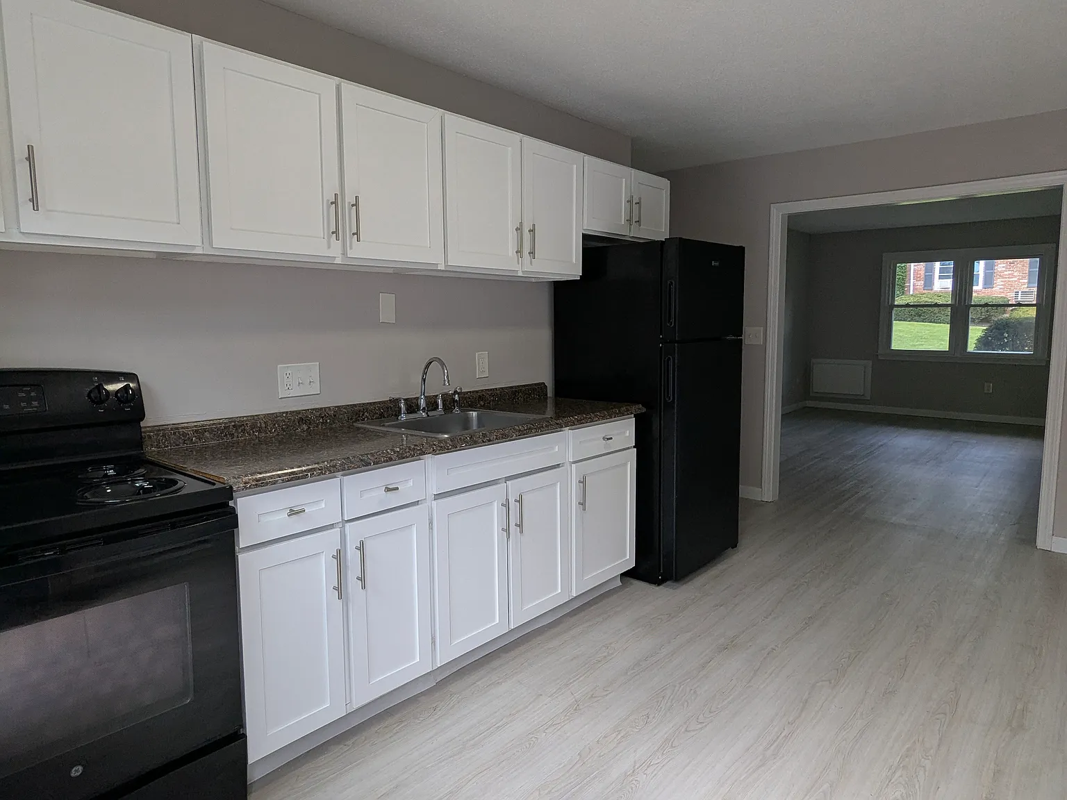 2 bed, $1,500 — Photo 2