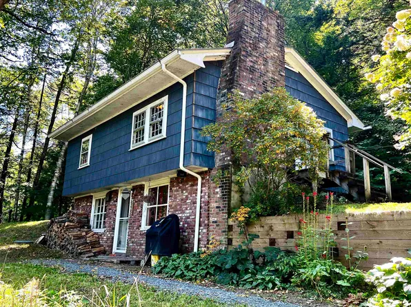 363 sawnee bean Road, Thetford, VT 05075