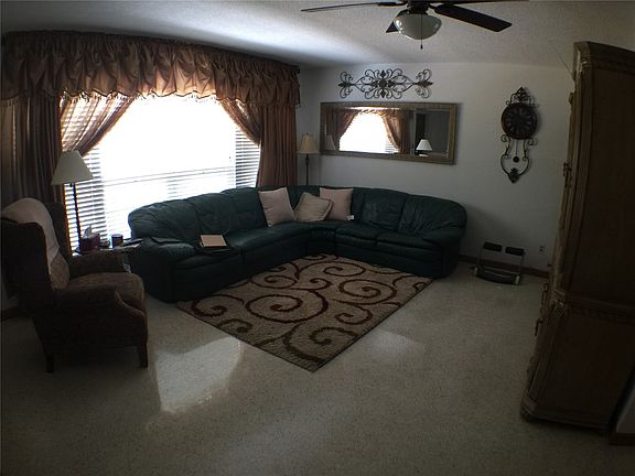 4th image of 503 NE 2nd Pl