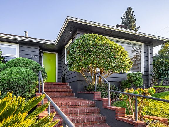 3rd image of 7195 Palm Avenue