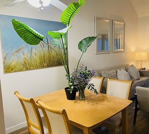 4th image of 1289 Balboa Ct
