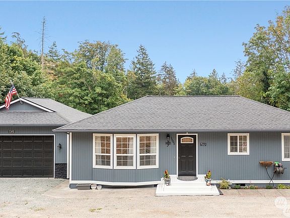 2nd image of 1505 Graham Drive