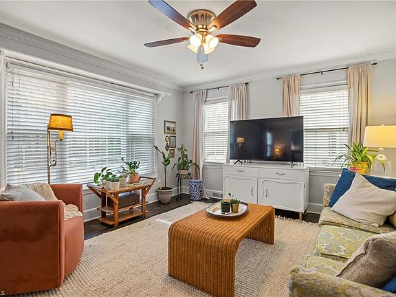 4th image of 1806 Liberty Dr