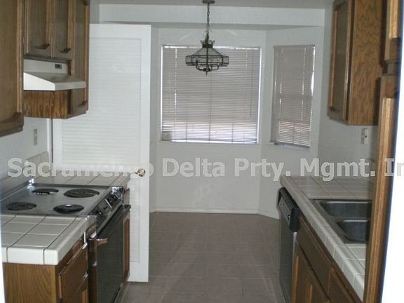 2nd image of 8792 La Margarita Way