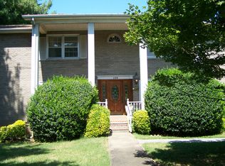 107 W G St APT 3, Elizabethton, TN 37643