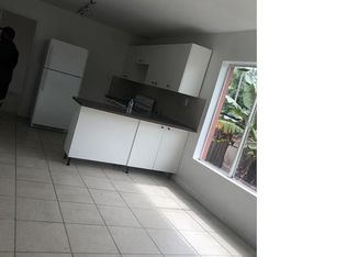 3171 NW 28th St #2, Miami, FL 33142