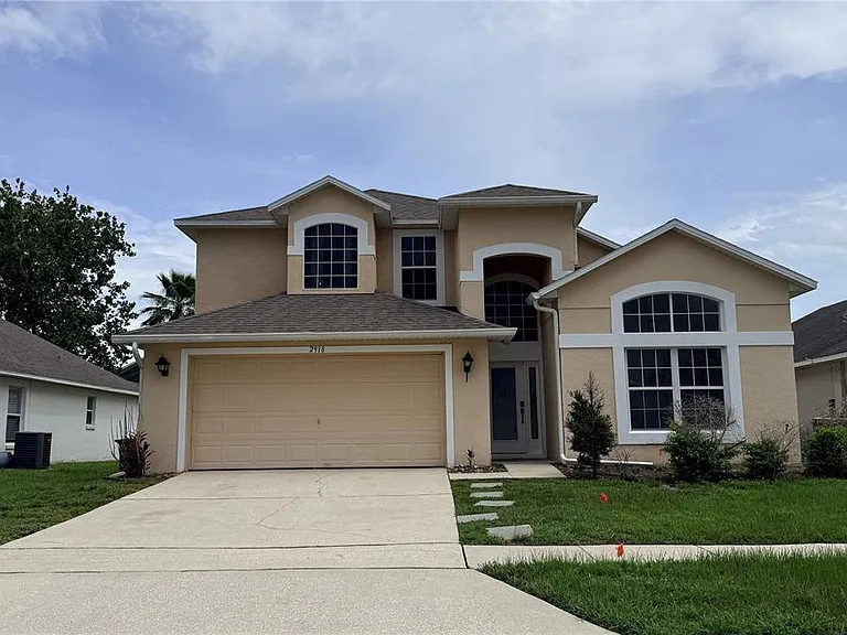 2918 Blooming Alamanda Loop — Photo 1