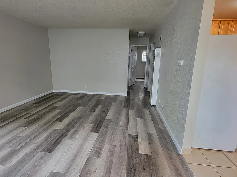 2050 Stanton Ave #1 — Photo 8