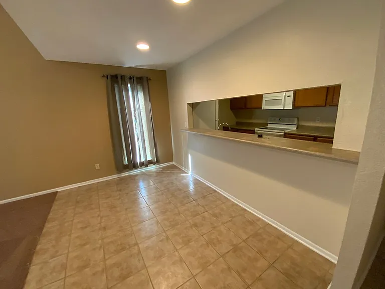 1605 Steamboat Ln — Photo 48