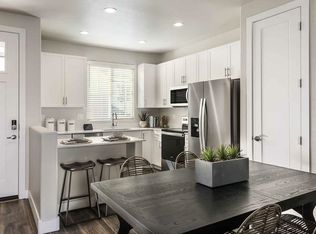 Village at Harvard Crossing, Goodyear, AZ 85395