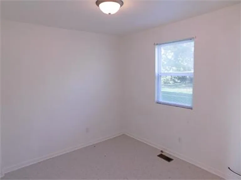 101 Bailey Mdws — Photo 15