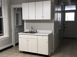 1935 W Irving Park Rd #2, Chicago, IL 60613