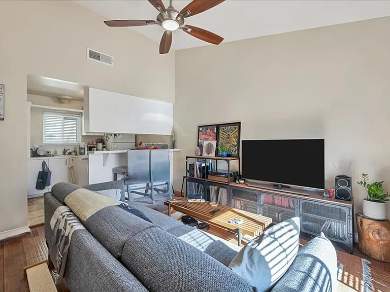 2904 Pearl St #D — Photo 7
