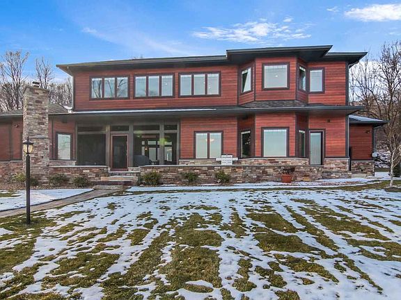 2nd image of 9243 SW Torch Lake Dr