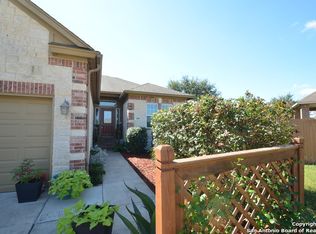 200 Arrowhead Cv, Cibolo, TX 78108