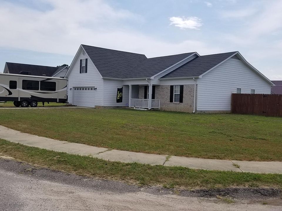 2nd image of 104 Garfield Dr