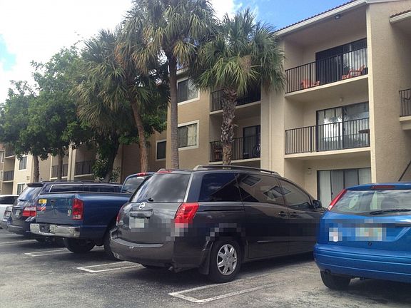 3rd image of 9100 W Atlantic Blvd APT 613