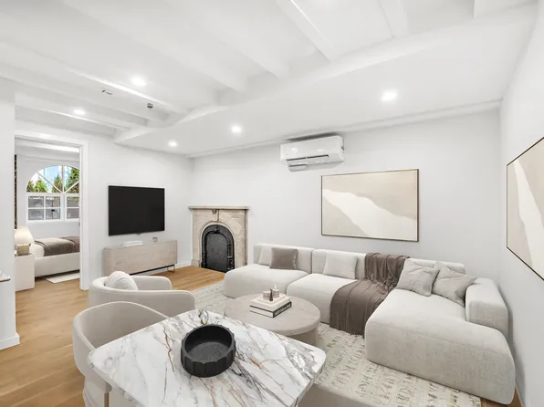 2 West 16th Street image 2 of 6