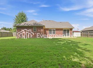 1119 River Oak St, Elkins, AR 72727