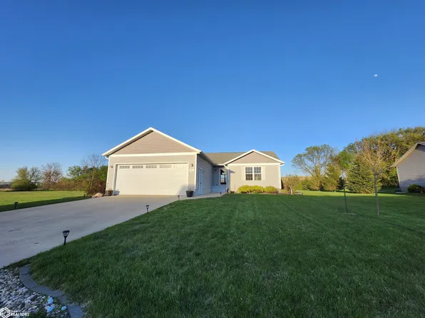 113 Wild Rose Ave, Forest City, IA 50436
