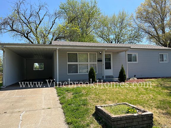 2nd image of 1060 Ermanda Dr