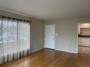 208 Park Ave, Long Beach, CA 90803