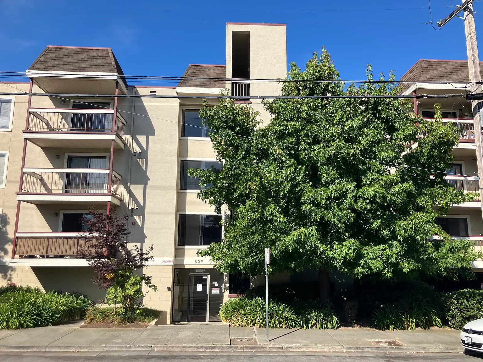 Bayview — Photo 1