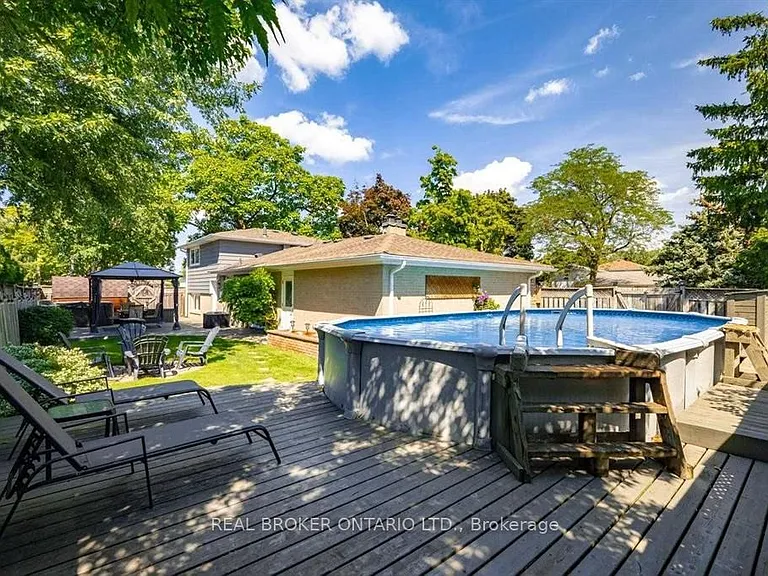 2 Core Cres — Photo 29