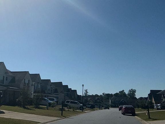 5th image of 94 White Oak Pl