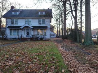 1123 W 7th St, Plainfield, NJ 07063