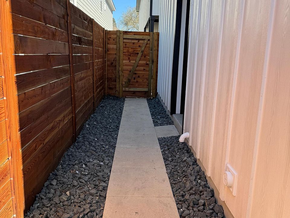 Private Entrance to Unit