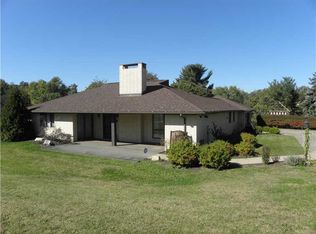 105 Balboa Dr, Monongahela, PA 15063